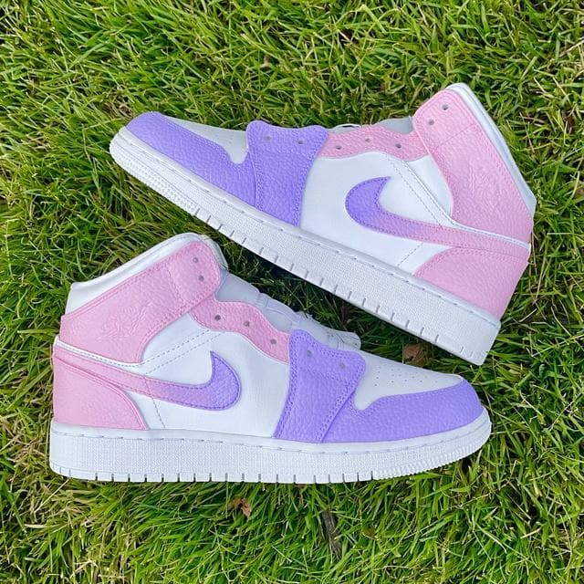 Custom Lilac Baby Pink Jordan 1 - HotKokosArt
